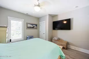 157 NE 4th St, Oak Island, NC 28465 - Photo 15