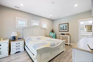 157 NE 4th St, Oak Island, NC 28465 - Photo 9