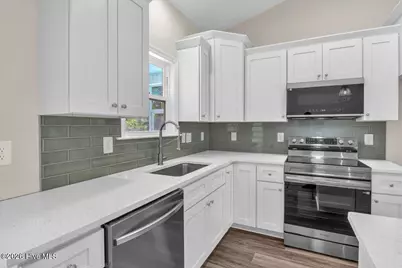 107 Gold Coast Drive, Hampstead, NC 28443 - Photo 13