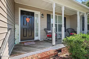 25 Lawrence Ct, Smithfield, NC 27577 - Photo 5