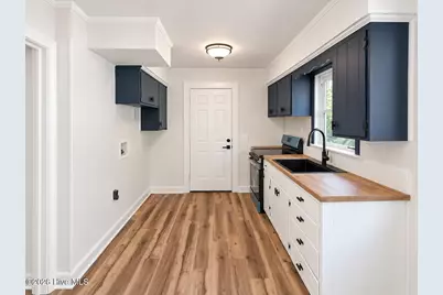 5050 Wrightsville Avenue, Wilmington, NC 28403 - Photo 9