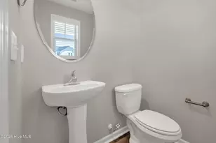 45 E Emily Gardens Dr, Selma, NC 27576 - Photo 15