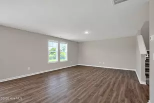 45 E Emily Gardens Dr, Selma, NC 27576 - Photo 11