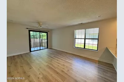 1703 41st Street #Apt D, Wilmington, NC 28403 - Photo 5