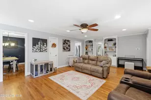 202 Lindenwood Dr, Greenville, NC 27834 - Photo 9