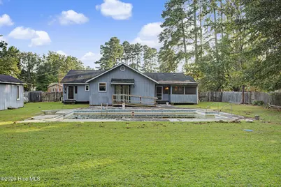 21761 W Bundy Street, Wagram, NC 28396 - Photo 7