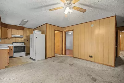 21761 W Bundy Street, Wagram, NC 28396 - Photo 33
