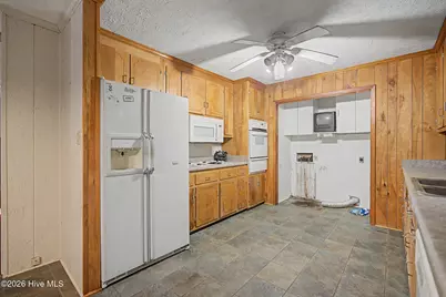 21761 W Bundy Street, Wagram, NC 28396 - Photo 19
