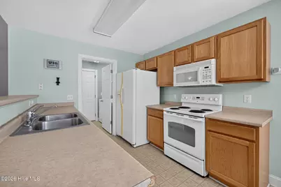 214 Gardenview Court NE, Leland, NC 28451 - Photo 13