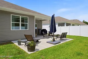 2116 Bella Point Dr SE, Bolivia, NC 28422 - Photo 17