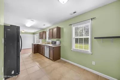 104 Stepping Stone Trail, Jacksonville, NC 28546 - Photo 11