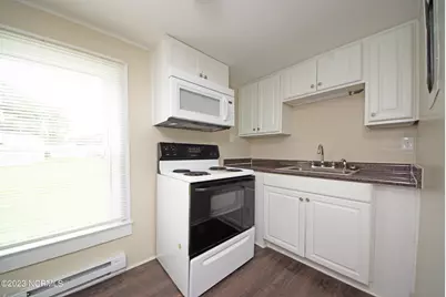 500 Torrence Avenue, Jacksonville, NC 28540 - Photo 9