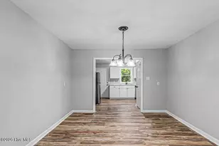 100 Banks St, Jacksonville, NC 28540 - Photo 7