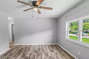 100 Banks St, Jacksonville, NC 28540 - Photo 5