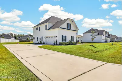 318 Naval Store Drive, Jacksonville, NC 28546 - Photo 3
