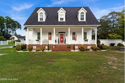 305 Fox Ridge Road, Warsaw, NC 28398 - Photo 1