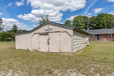 907 E 4th Street, Goldsboro, NC 27534 - Photo 21