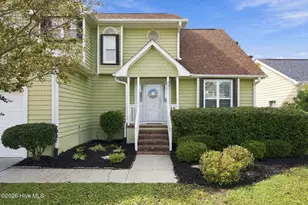 721 Sloop Pointe Ln, Kure Beach, NC 28449 - Photo 3