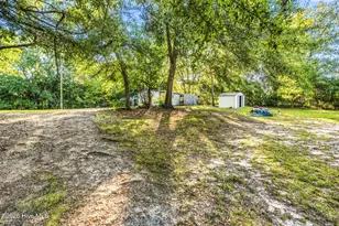 1002 Jefferson St, Hamlet, NC 28345 - Photo 7