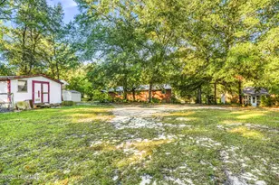 1002 Jefferson St, Hamlet, NC 28345 - Photo 9