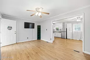 1002 Jefferson St, Hamlet, NC 28345 - Photo 11