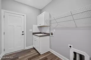 646 Crown Pointe Dr, Hampstead, NC 28443 - Photo 21