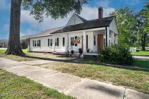 213 N Walnut St, Spring Hope, NC 27882 - Photo 3