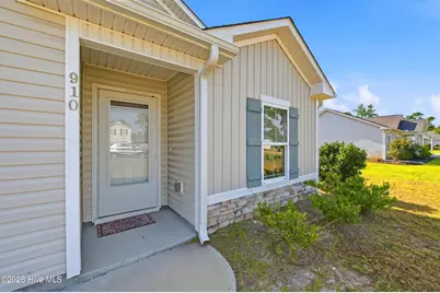 910 Pine Needles Road, Southport, NC 28461 - Photo 5