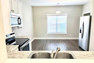 2217 Chavis Dr, Greenville, NC 27858 - Photo 5