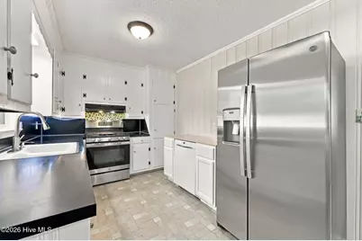 27 Croatan Avenue, Bath, NC 27808 - Photo 17