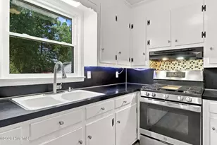 27 Croatan Ave, Bath, NC 27808 - Photo 19