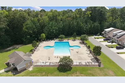 1811 Fox Den Way #6, Greenville, NC 27858 - Photo 35