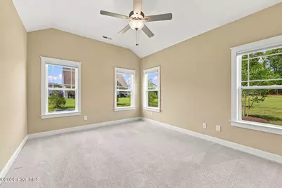 1811 Fox Den Way #6, Greenville, NC 27858 - Photo 17