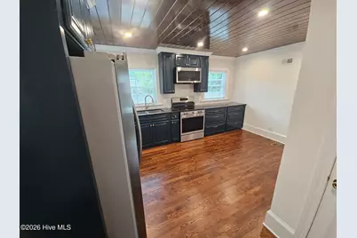 301 S Oak Street, Greenville, NC 27858 - Photo 5