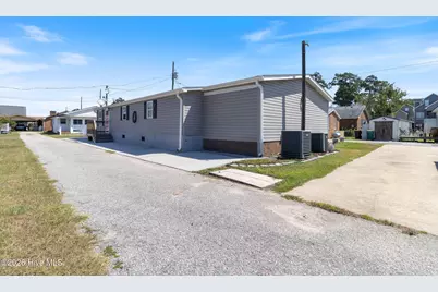 51 Clarkland Village Street, Elizabethtown, NC 28337 - Photo 35