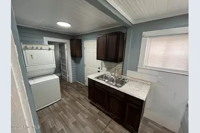 305 Stough Al Alley, Kinston, NC 28501 - Photo 3