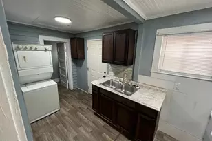 305 Stough Al Alley, Kinston, NC 28501 - Photo 3