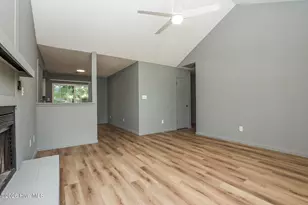 215 Spruce Ct, Jacksonville, NC 28546 - Photo 5