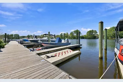 212 Shoreview Drive, New Bern, NC 28562 - Photo 47