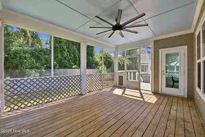 212 Shoreview Drive, New Bern, NC 28562 - Photo 31