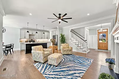 212 Shoreview Drive, New Bern, NC 28562 - Photo 3