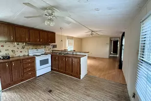 919 Pineclair Dr SW, Calabash, NC 28467 - Photo 5