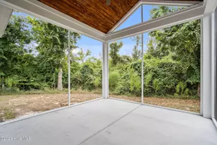 316 E Rolling Meadows Rd, Hampstead, NC 28443 - Photo 17
