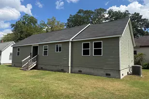 800 E Gordon St, Kinston, NC 28501 - Photo 3