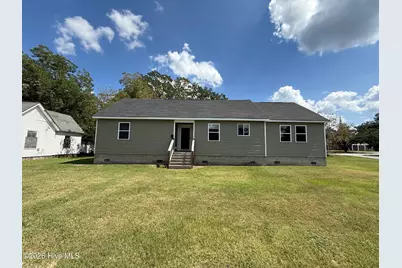 800 E Gordon Street, Kinston, NC 28501 - Photo 1