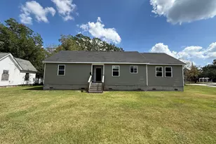 800 E Gordon St, Kinston, NC 28501 - Photo 1