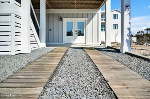 413 E 4th St, Ocean Isle Beach, NC 28469 - Photo 3