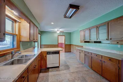 1005 Oakdale Avenue, New Bern, NC 28562 - Photo 25
