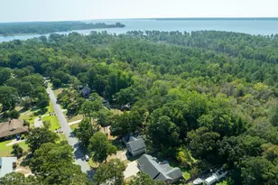 320 S Wedgewood Dr, Washington, NC 27889 - Photo 39