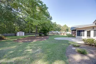 320 S Wedgewood Dr, Washington, NC 27889 - Photo 27